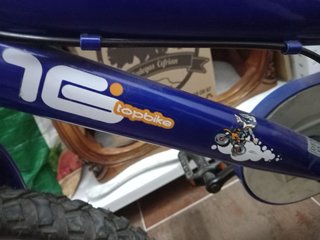 Bicicleta infantil azul 16