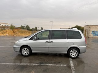 Peugeot 807 2011
