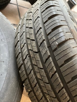 Llantas toyota rav4 215/70R15