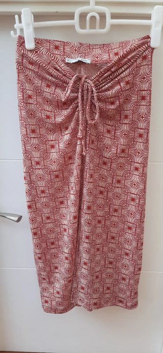 Falda midi Green Coast roja talla XS