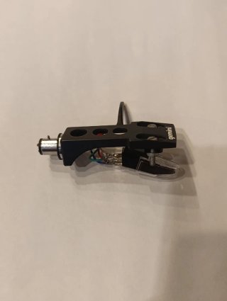 VARIOS MODELOS DE PORTACAPSULAS, CÁPSULAS Y AGUJAS