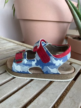 Sandalias infantiles Kickers