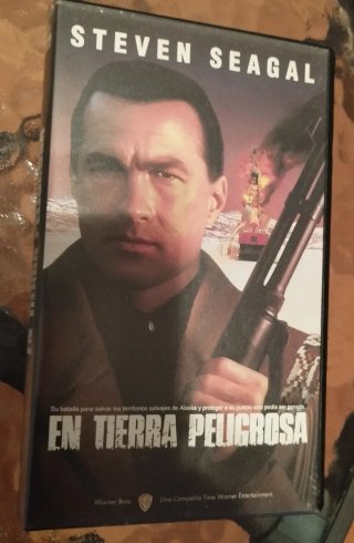 VHS En Tierra Peligrosa - Steven Seagal