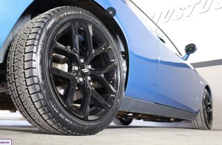 Dodge Challenger 5.7 V8