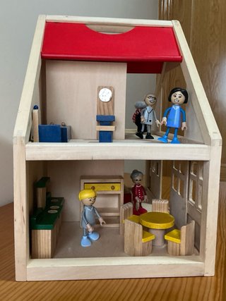 Casa Muñecas en Madera con Accesorios y personajes