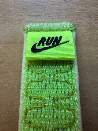Apple Watch X Nike 40mm. Volt Splash Sport Loop
