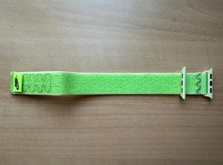 Apple Watch X Nike 40mm. Volt Splash Sport Loop