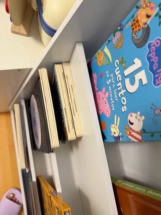 Librería Infantil Montessori Blanca