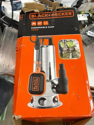 Bomba BLACK+DECKER BXUP1100XDE 16.500 l/h