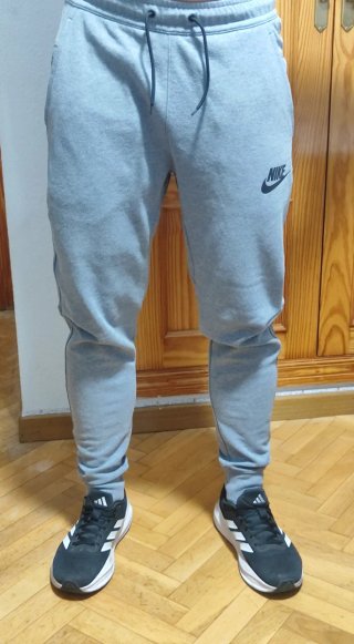Pantalón de chándal Nike gris