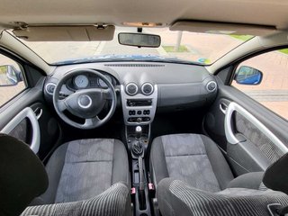 Dacia Sandero Laureate 1.2 75 CV GLP