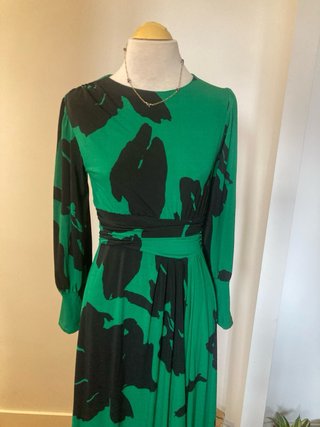 Vestido Largo Estampado Verde y Negro. Muy comodo