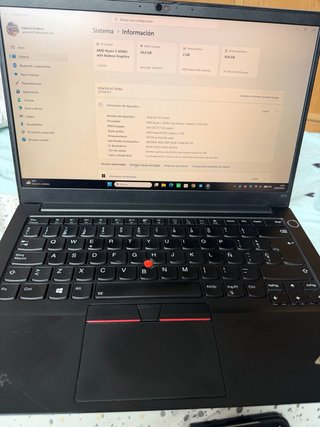 Portátil Lenovo ThinkPad E14 Ryzen 5 4500U