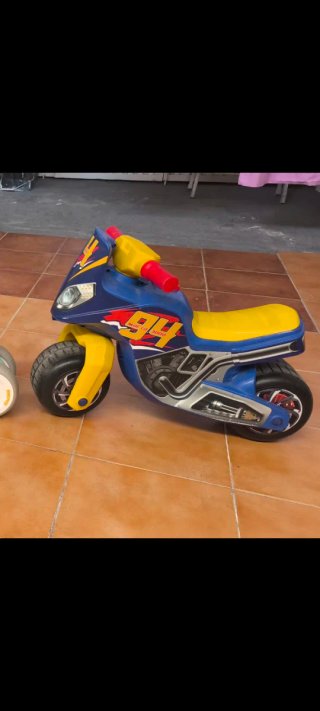 3 Correpasillos moto y bici infantil