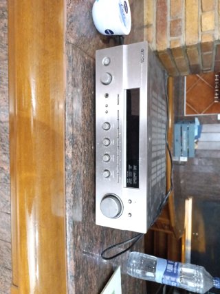 Equipo de Música Yamaha Plateado