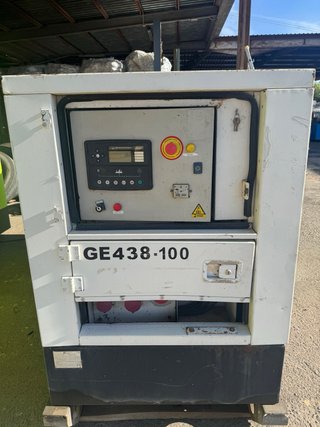 Generador 100 KVA Perkins Averiado