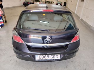 Opel Astra 2009