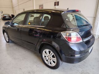 Opel Astra 2009