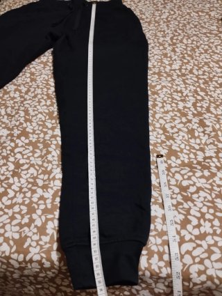 Pantaloni felpati neri