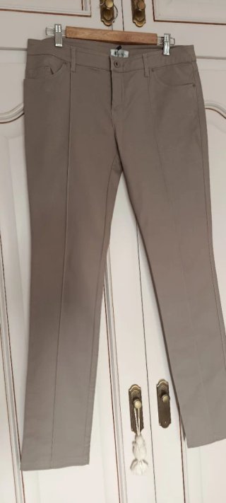 Pantalón Color Visón