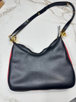 Bolso Medialuna Negro y Rojo