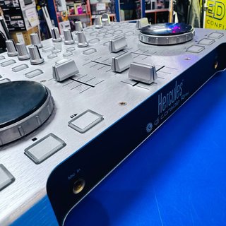 Controladora DJ Hercules RMX