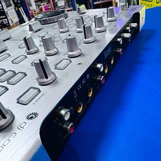 Controladora DJ Hercules RMX
