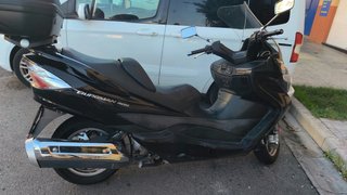 Suzuki Burgman Maxi Scooter
