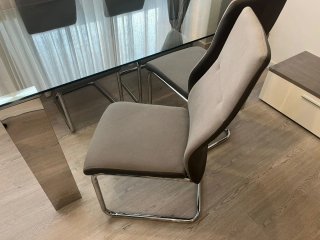 Mesa y 4 Sillas Comedor Cristal