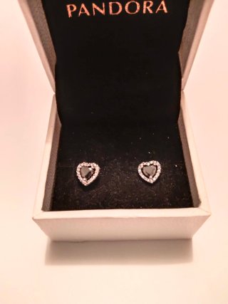 Pendientes Pandora Corazón Negro y Plata