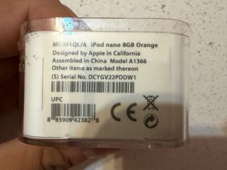 iPod Nano 6ª Gen 8GB A1366 Dorado