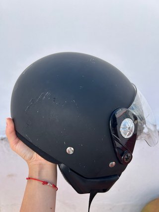 Casco de moto con visera transparente