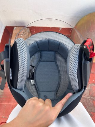 Casco de moto con visera transparente