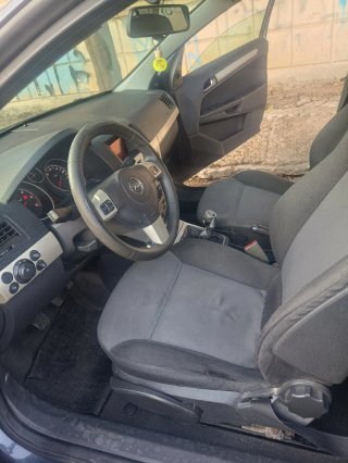 Opel Astra 2008
