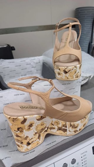 Sandalias de Piel Doralatina Talla 36
