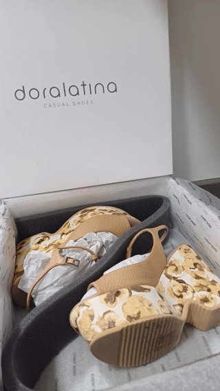 Sandalias de Piel Doralatina Talla 36