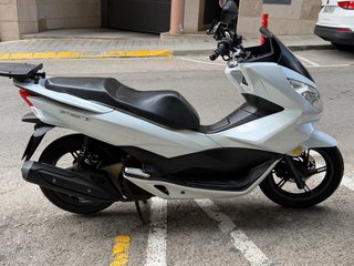 Honda PCX 125cc 2015 Blanca