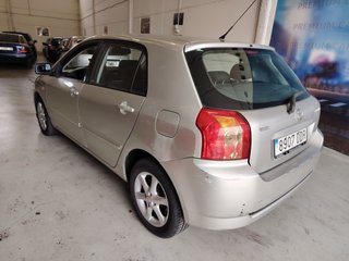Toyota Corolla 2004