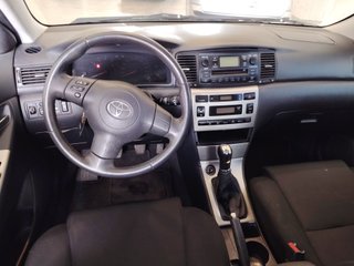 Toyota Corolla 2004
