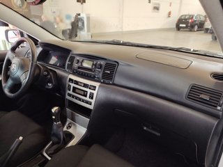 Toyota Corolla 2004