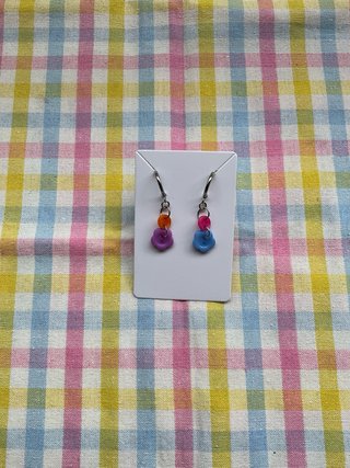 Pendientes florales coloridos