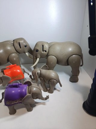 Set de 5 Figuras de Elefantes Playmobil