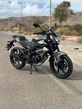 Benelli BN 125cc 2024 Naked Gris