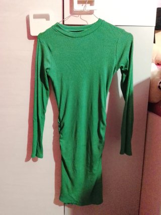 Vestido verde manga larga