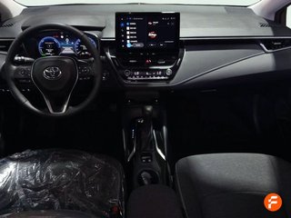 Toyota Corolla Cross Style Hybrid 140