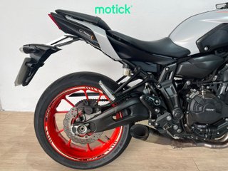 YAMAHA MT-07 (A2) (SC PROJECT, ENTREGAMOS ORIGINAL)