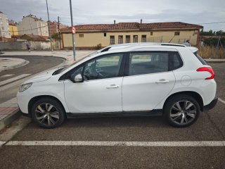 Peugeot 2008 2015 1.6 BlueHDi 120 CV