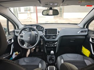 Peugeot 2008 2015 1.6 BlueHDi 120 CV