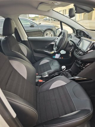 Peugeot 2008 2015 1.6 BlueHDi 120 CV