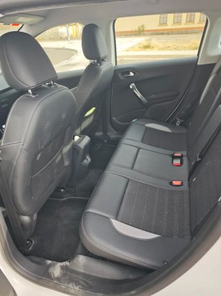 Peugeot 2008 2015 1.6 BlueHDi 120 CV